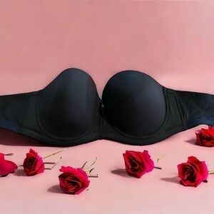 40D super comfy black strapless underwire bra NWOT